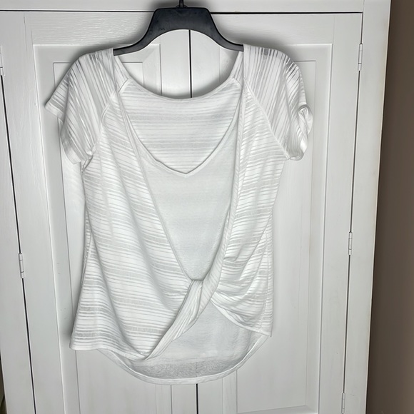 Athleta Sheer Striped White Tee With Twist Back - Picture 10 of 10
